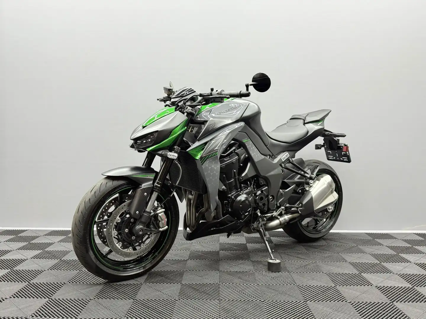 Kawasaki Z 1000 R Vert - 1