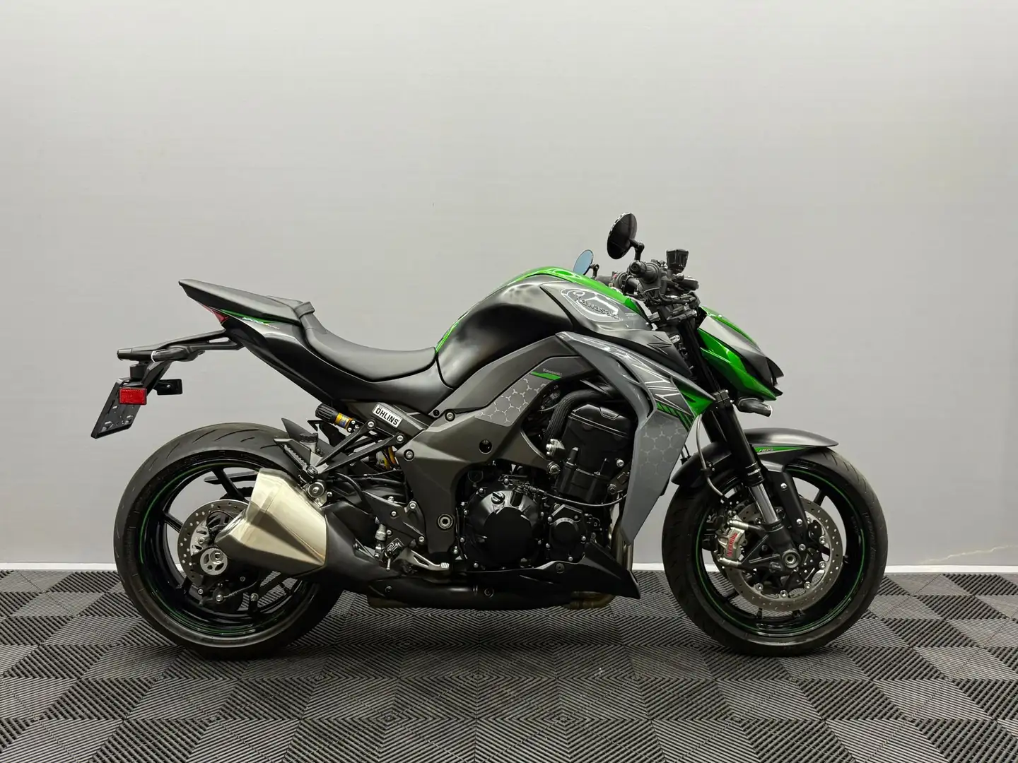 Kawasaki Z 1000 R Vert - 2