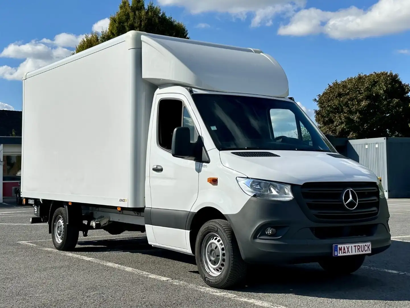 Mercedes-Benz Sprinter 317 Meubelbak - 41.200€ - Leasing 1.395€/M Blanc - 2