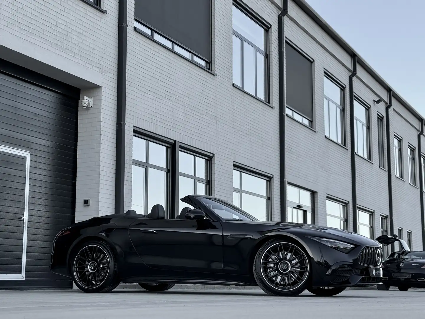 Mercedes-Benz SL 43 AMG SL Roadster AMG 43 MHEV Schwarz - 2