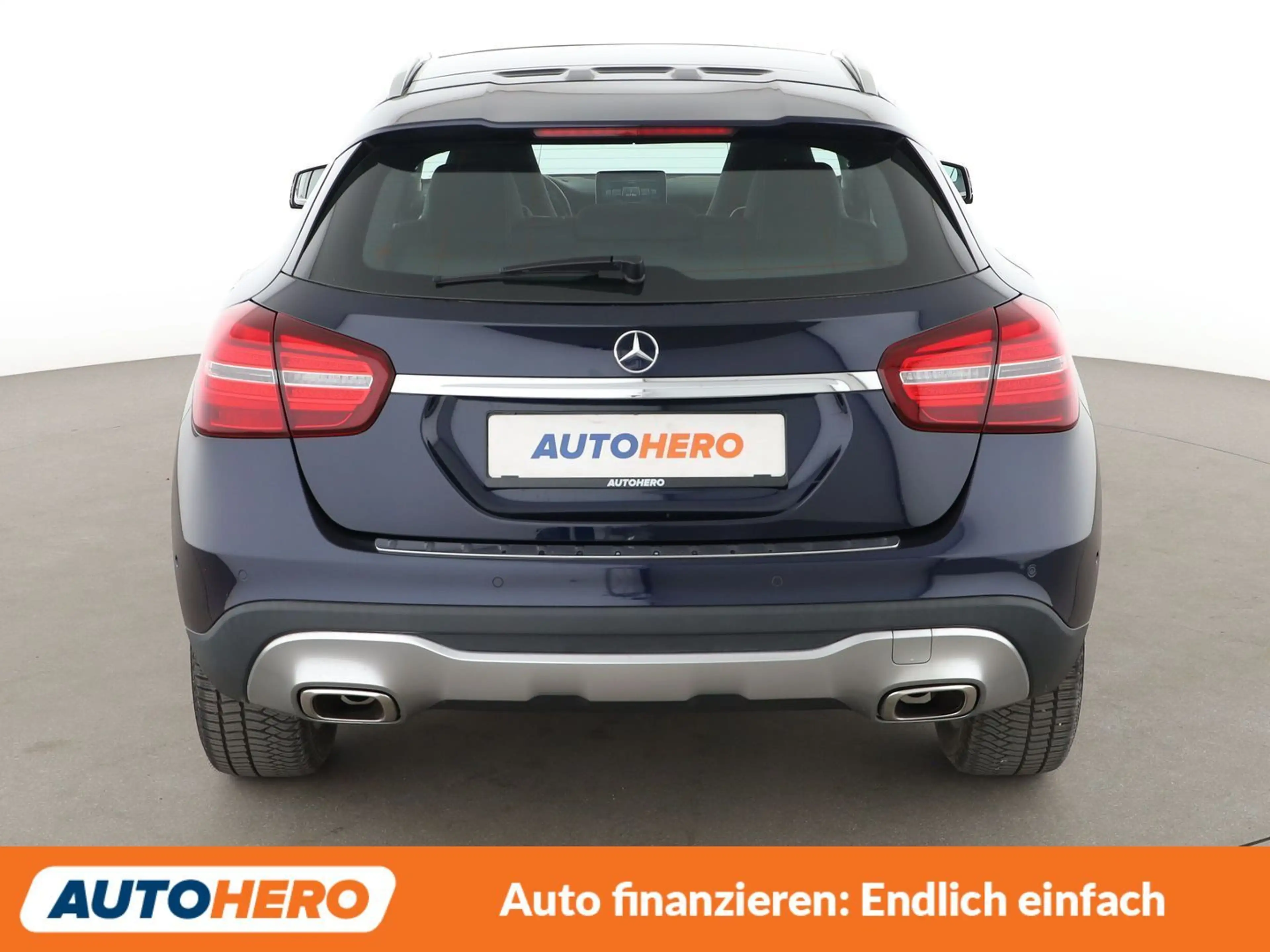 Mercedes-Benz GLA 200 GLA 200 Urban Aut.*LED*TEMPO* — photo 5