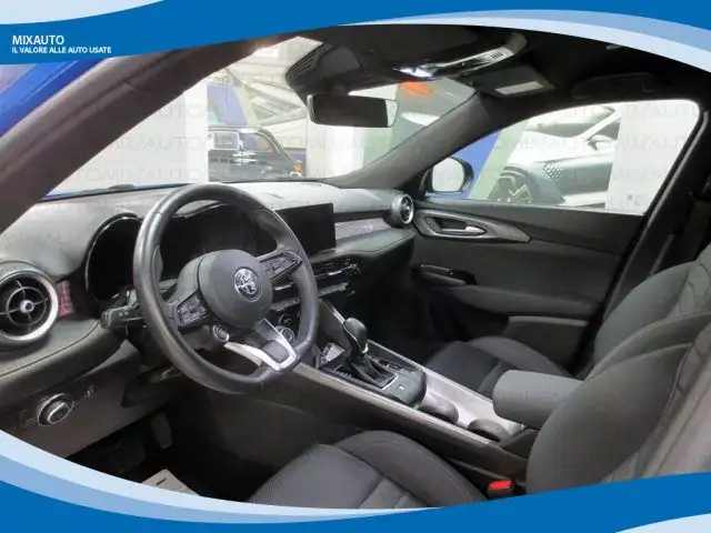 Alfa Romeo Tonale view 3