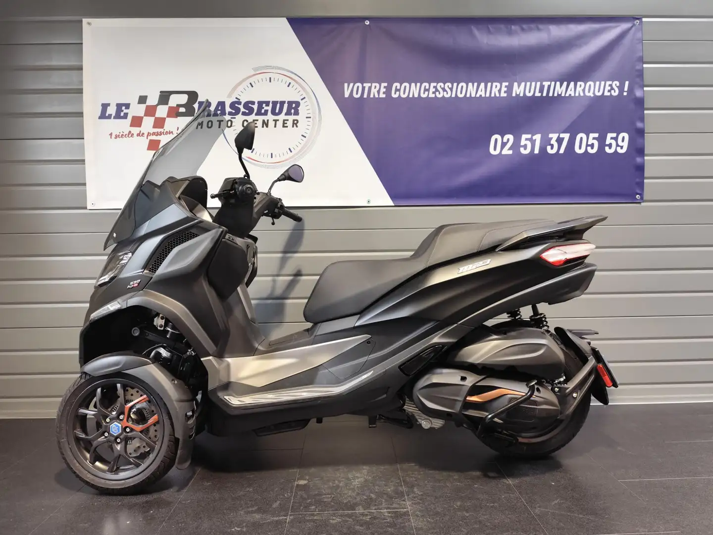 Piaggio MP3 530 Zwart - 2