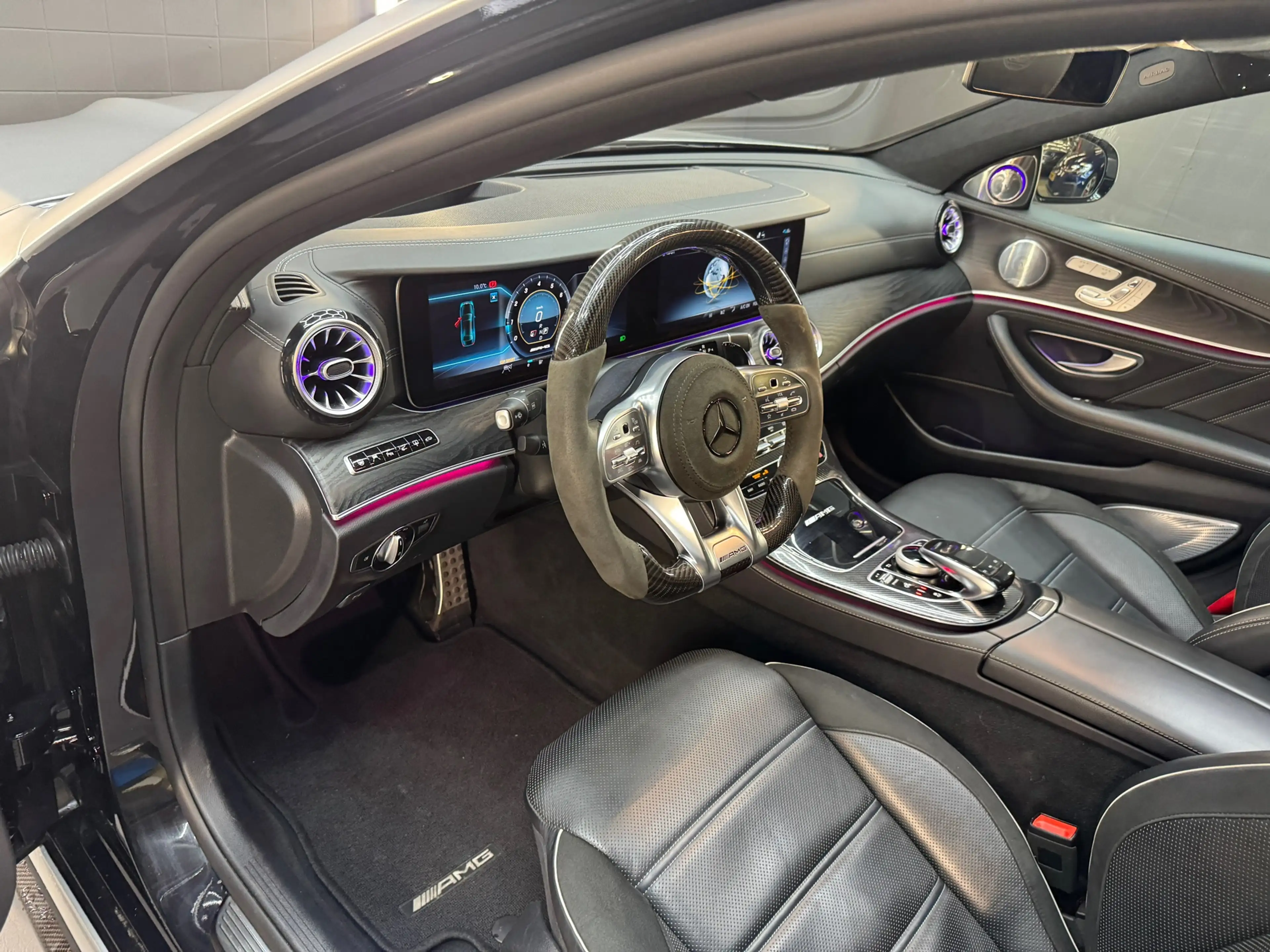 Mercedes-Benz E 63 AMG S 4M Premium+ Pano|Ceramic|HuD — photo 5