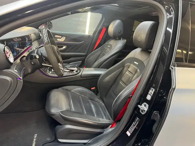 Mercedes-Benz E-Class view 6