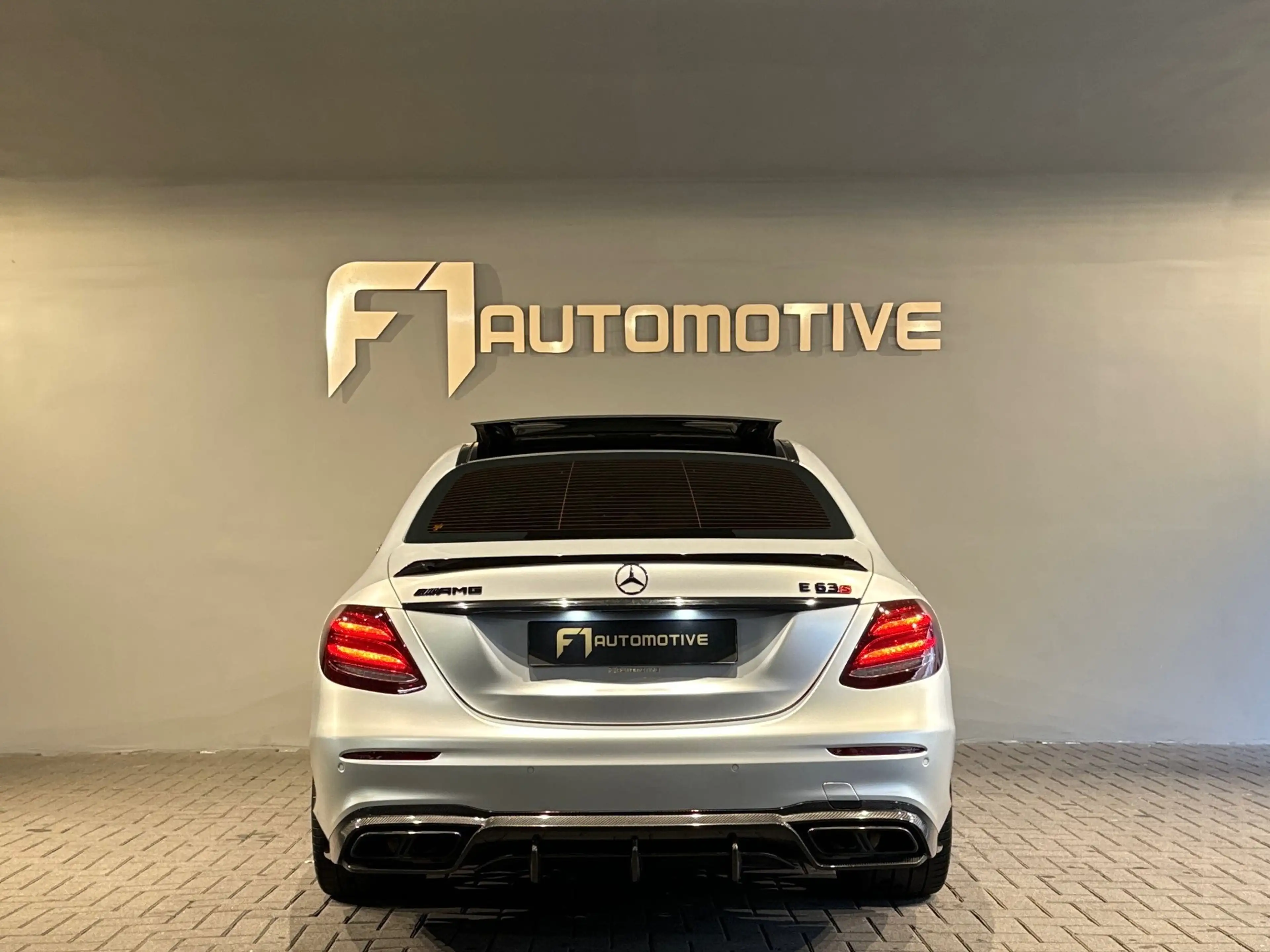 Mercedes-Benz E 63 AMG S 4M Premium+ Pano|Ceramic|HuD — photo 11