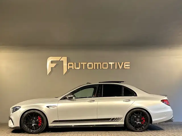 Mercedes-Benz E-Class view 10