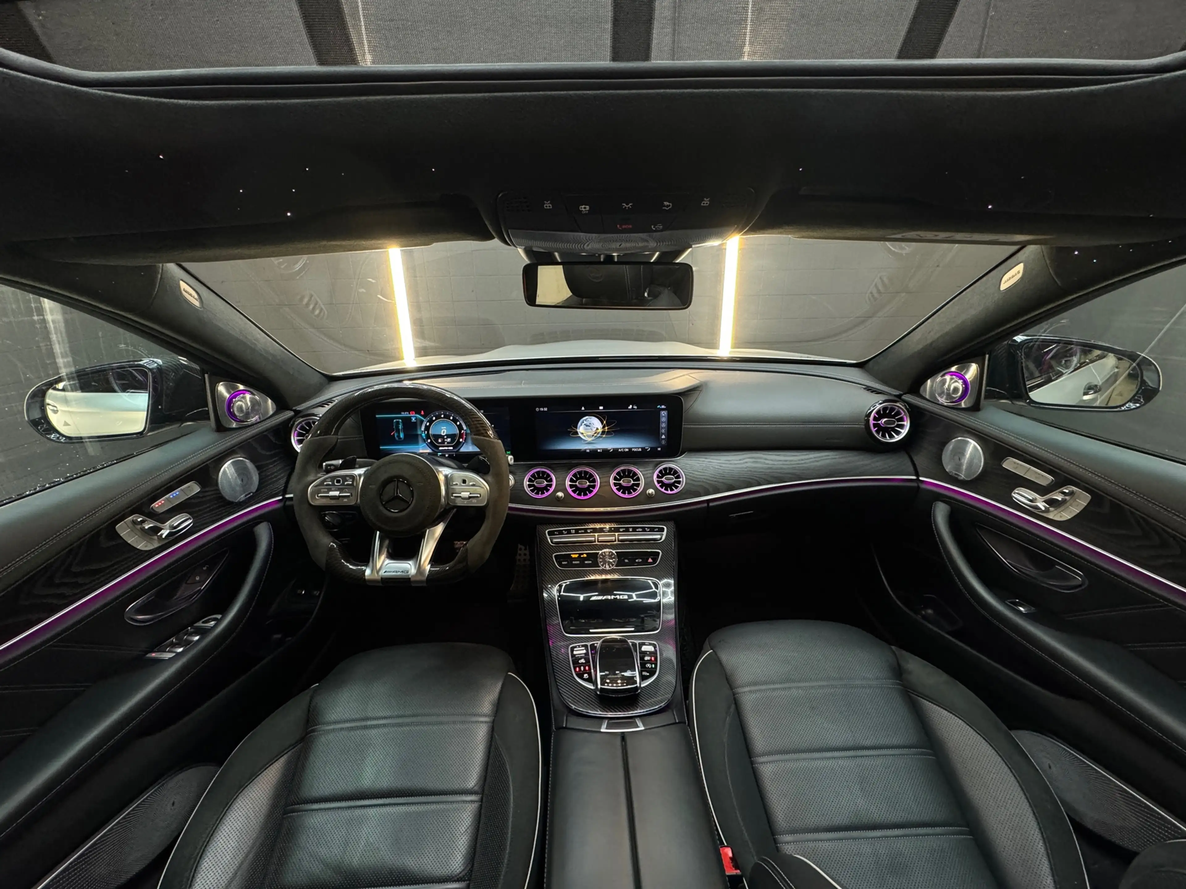 Mercedes-Benz E 63 AMG S 4M Premium+ Pano|Ceramic|HuD — photo 4
