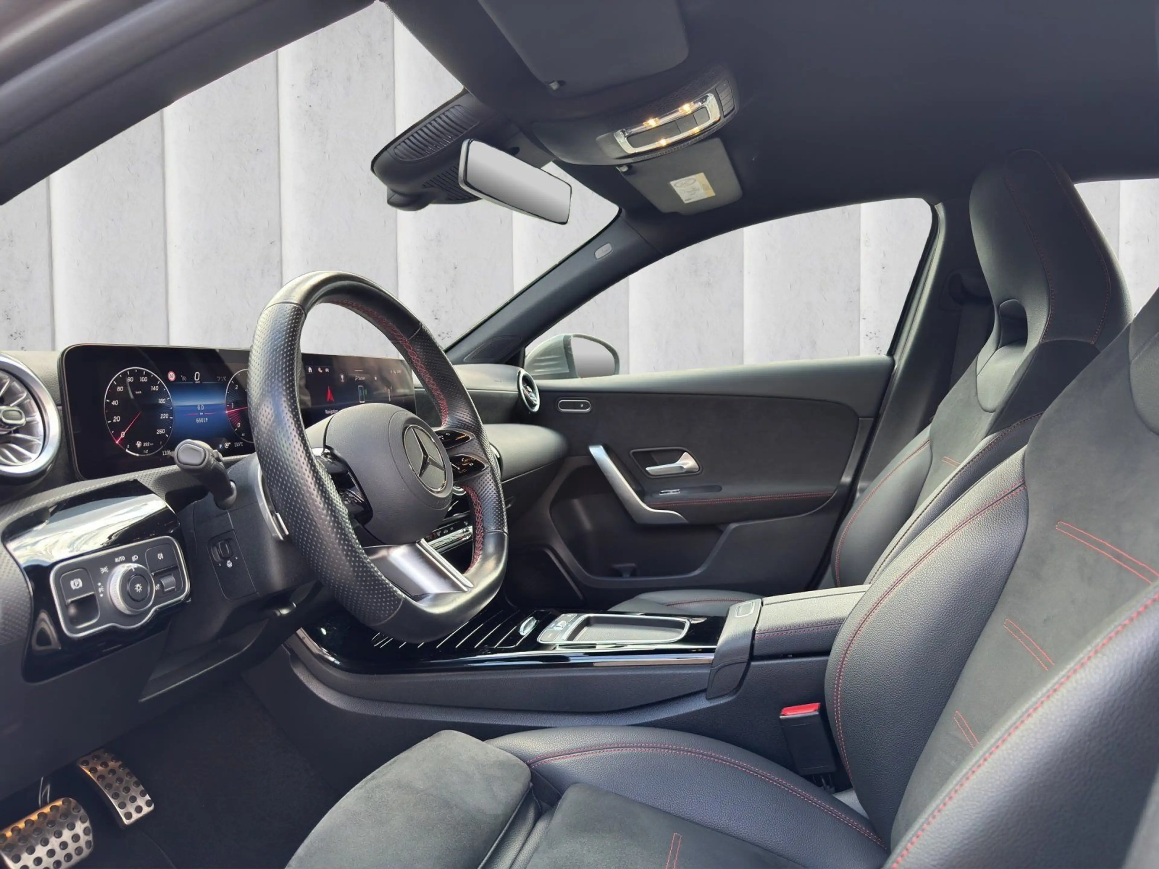 Mercedes-Benz A 220 d AMG Line Kamera Ambiente LED Spurhalte — photo 9