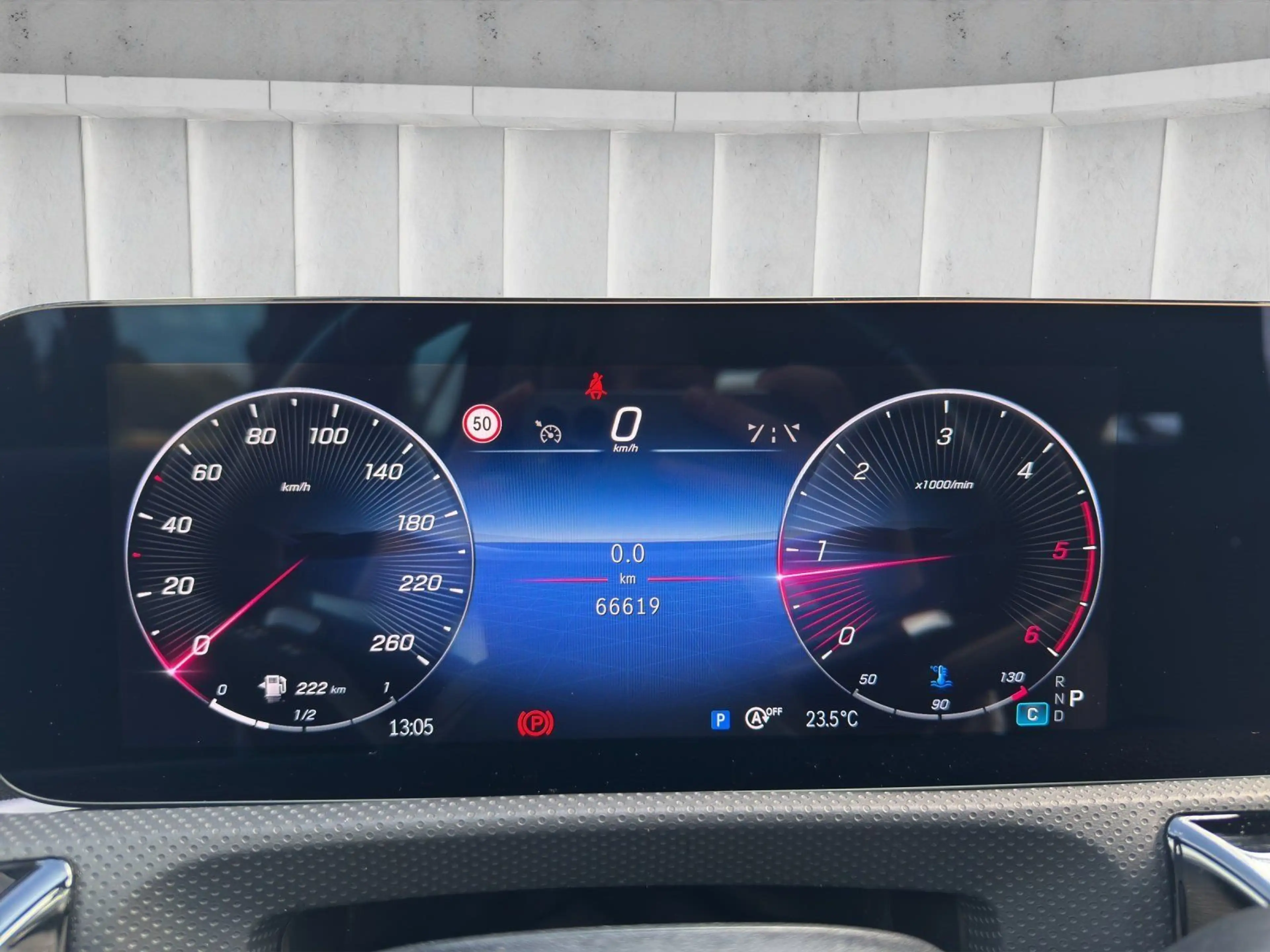 Mercedes-Benz A 220 d AMG Line Kamera Ambiente LED Spurhalte — photo 11