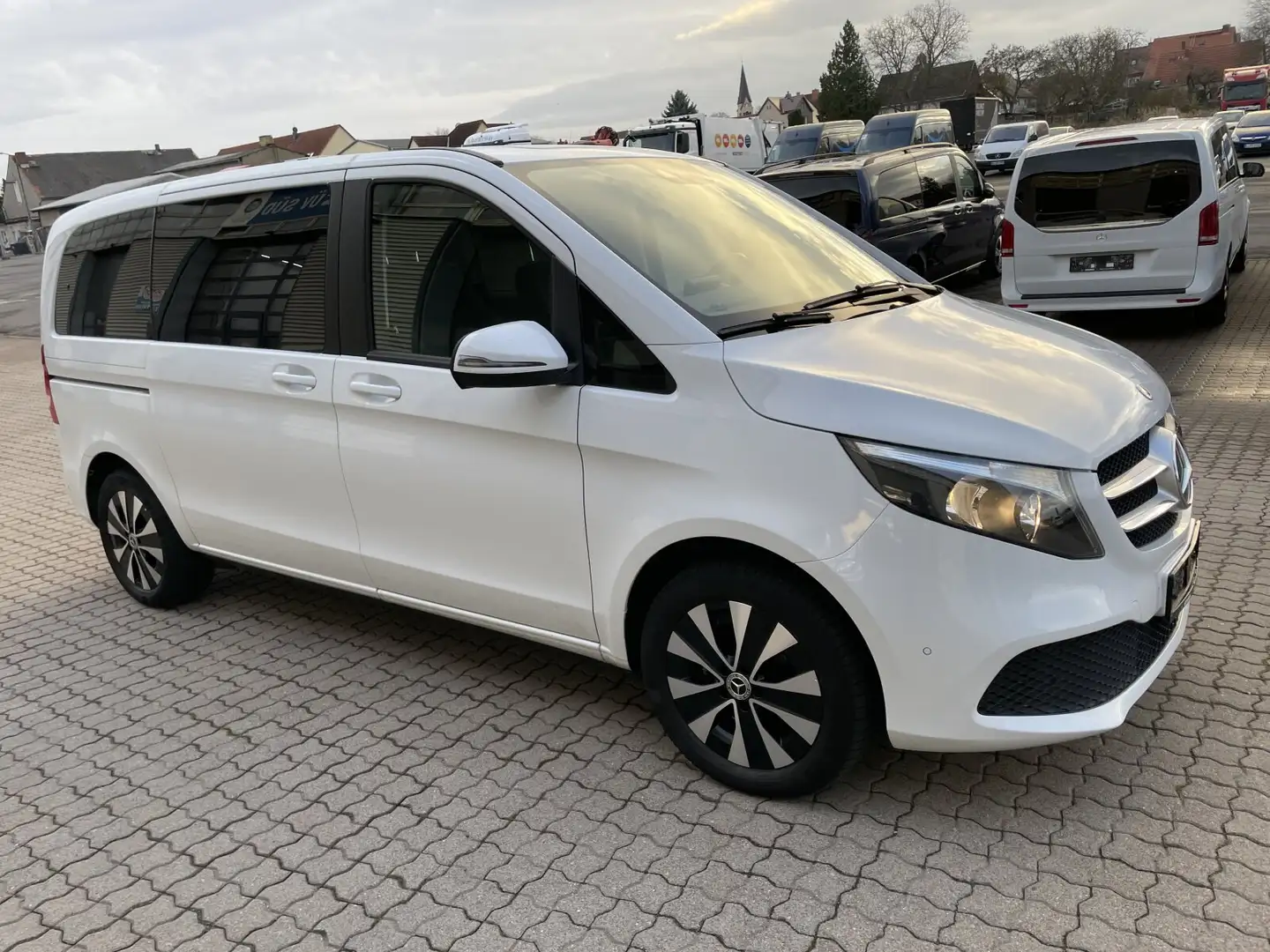 Mercedes-Benz V 220 V 220 d 4M EDITION K AHZV+NAVI+2xKLIMA+KAMERA+ Weiß - 2