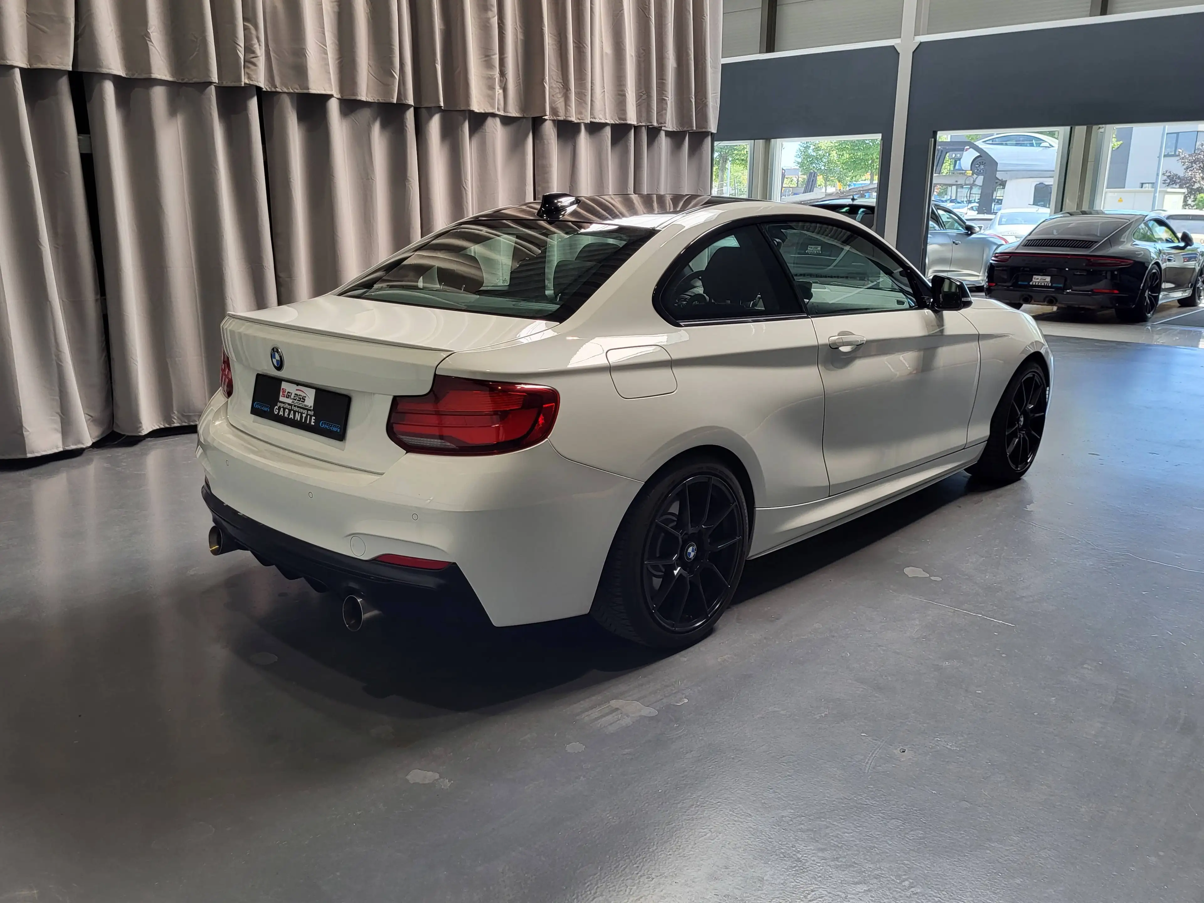 BMW 235 i M *Navi| Xenon| Tempomat| Alcantara* — photo 4