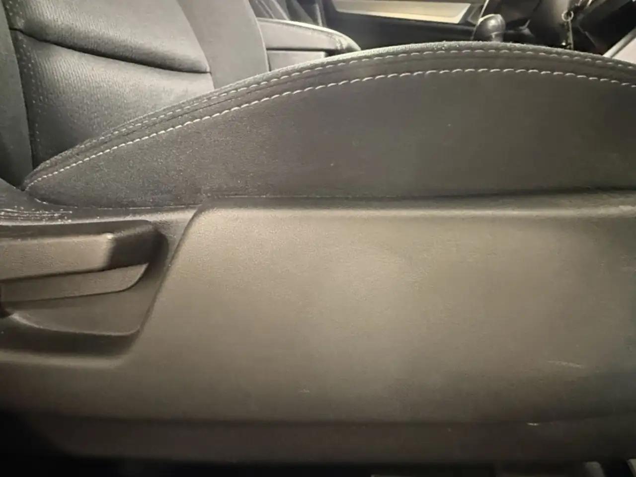 Subaru Legacy снимка Subaru Legacy