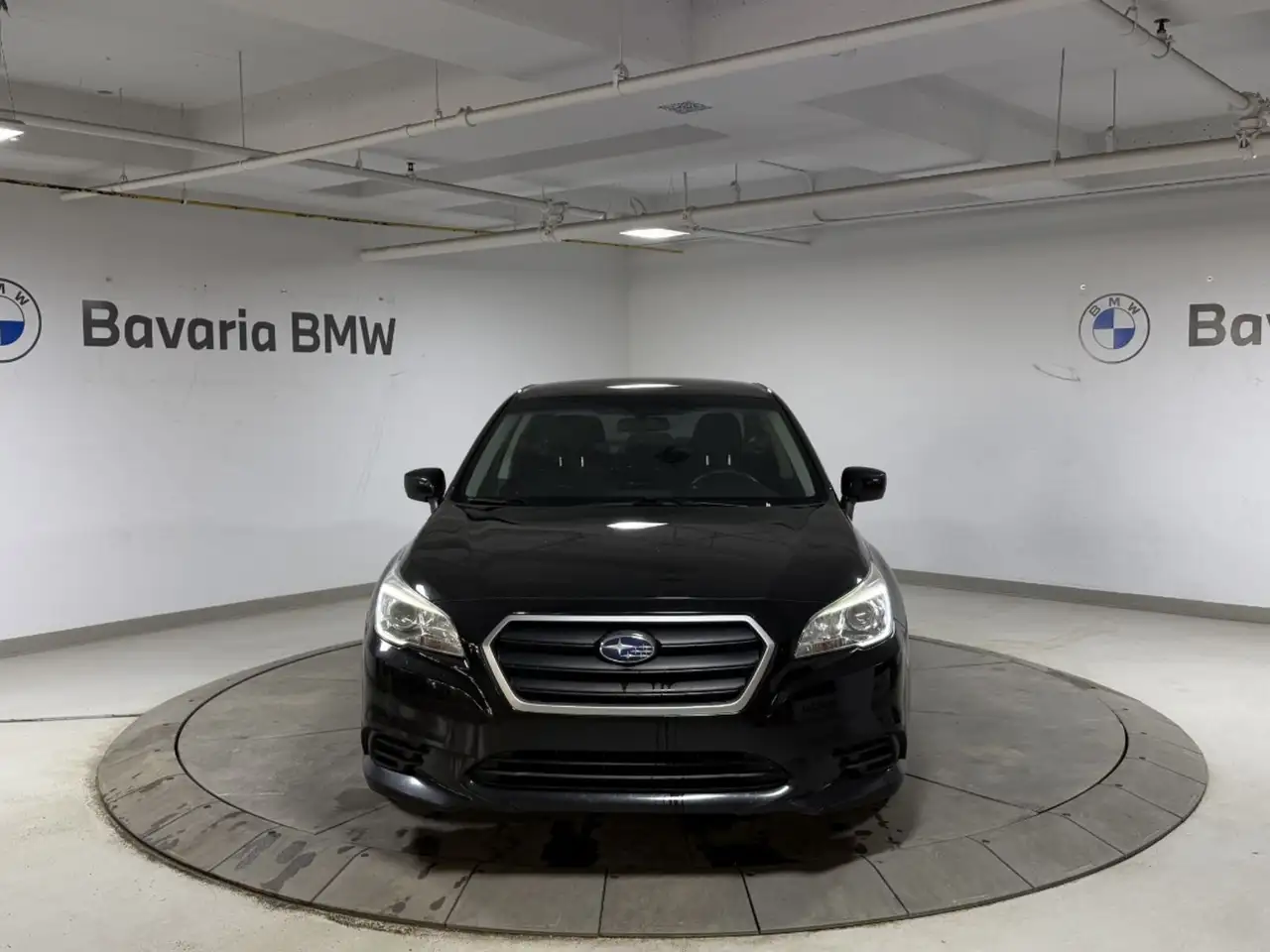 Subaru Legacy снимка Subaru Legacy