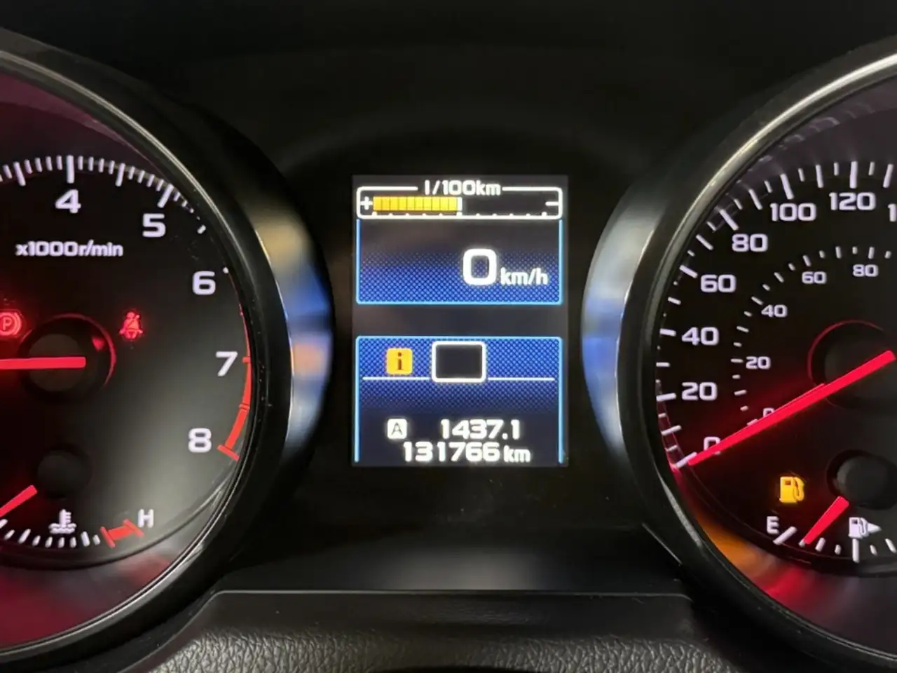 Subaru Legacy снимка Subaru Legacy