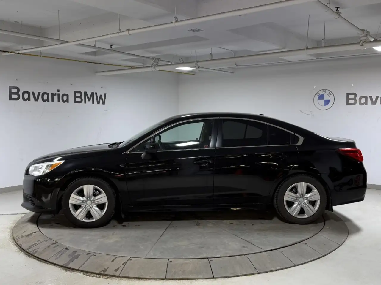 Subaru Legacy снимка Subaru Legacy