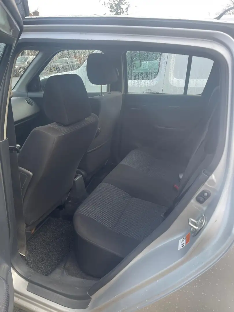 Suzuki Swift Swift 1.3 Shogun - 1