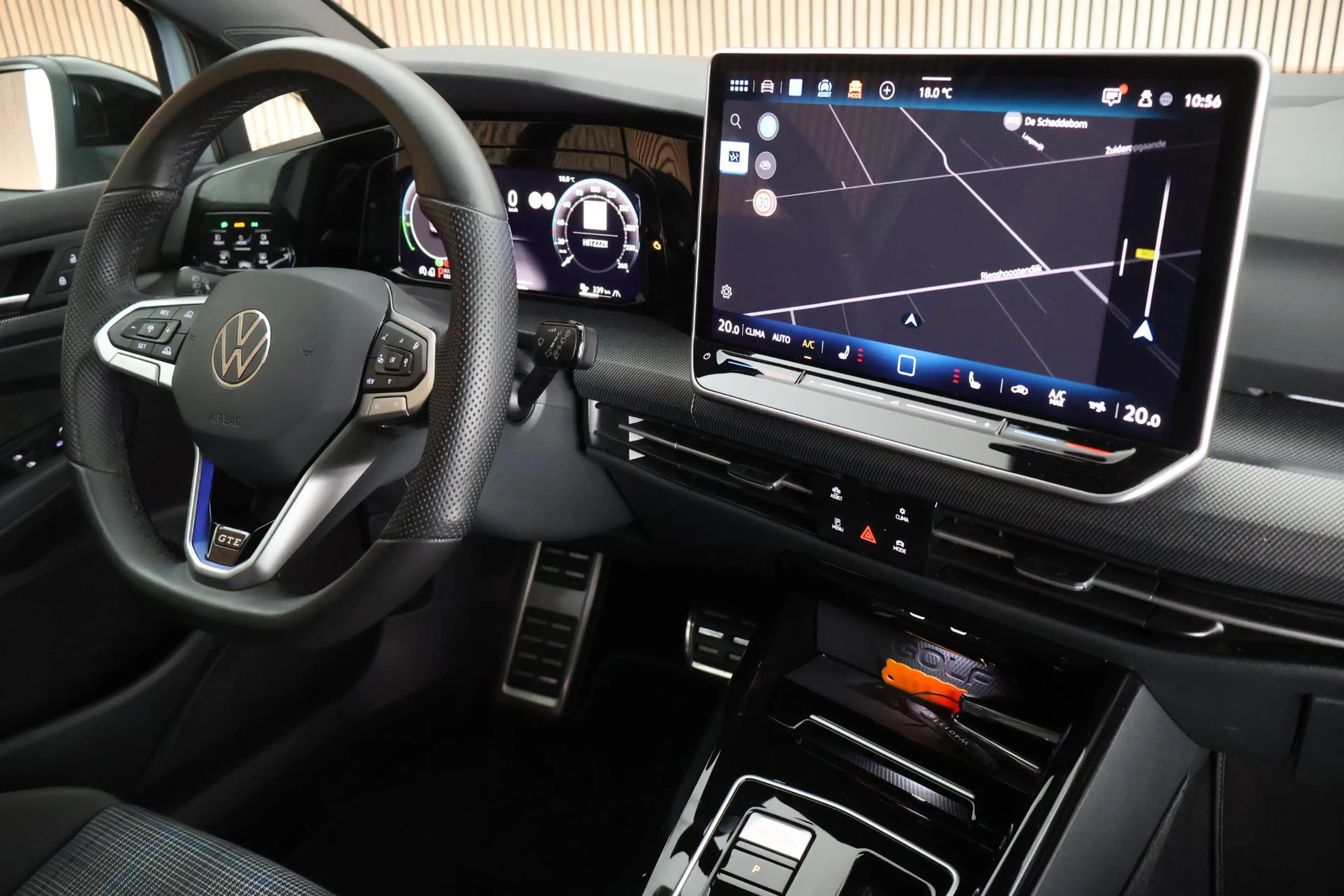 Volkswagen Golf GTE 1.5 eHybrid 272pk Black Style DCC Trekhaak Camera — photo 3