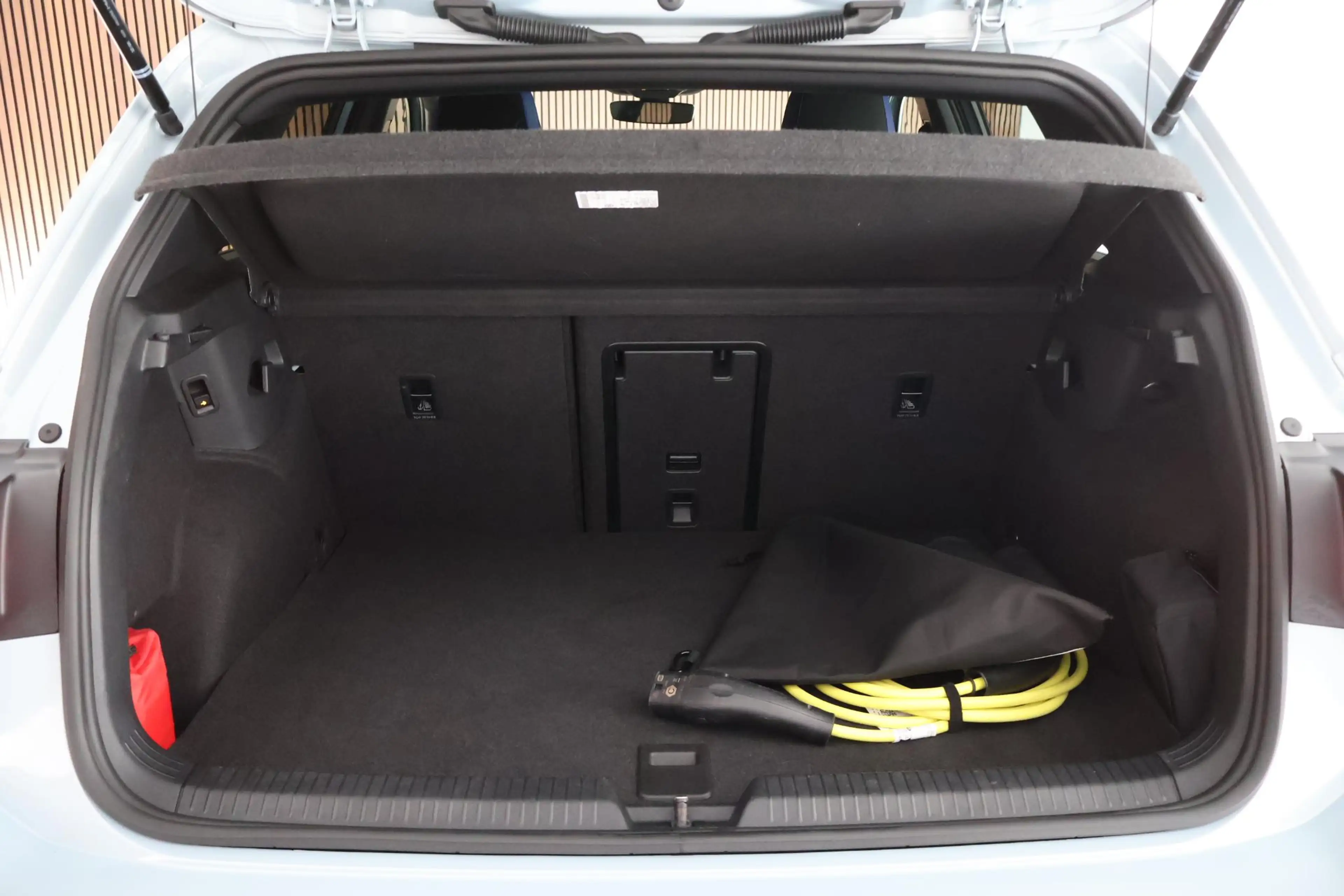 Volkswagen Golf GTE 1.5 eHybrid 272pk Black Style DCC Trekhaak Camera — photo 48
