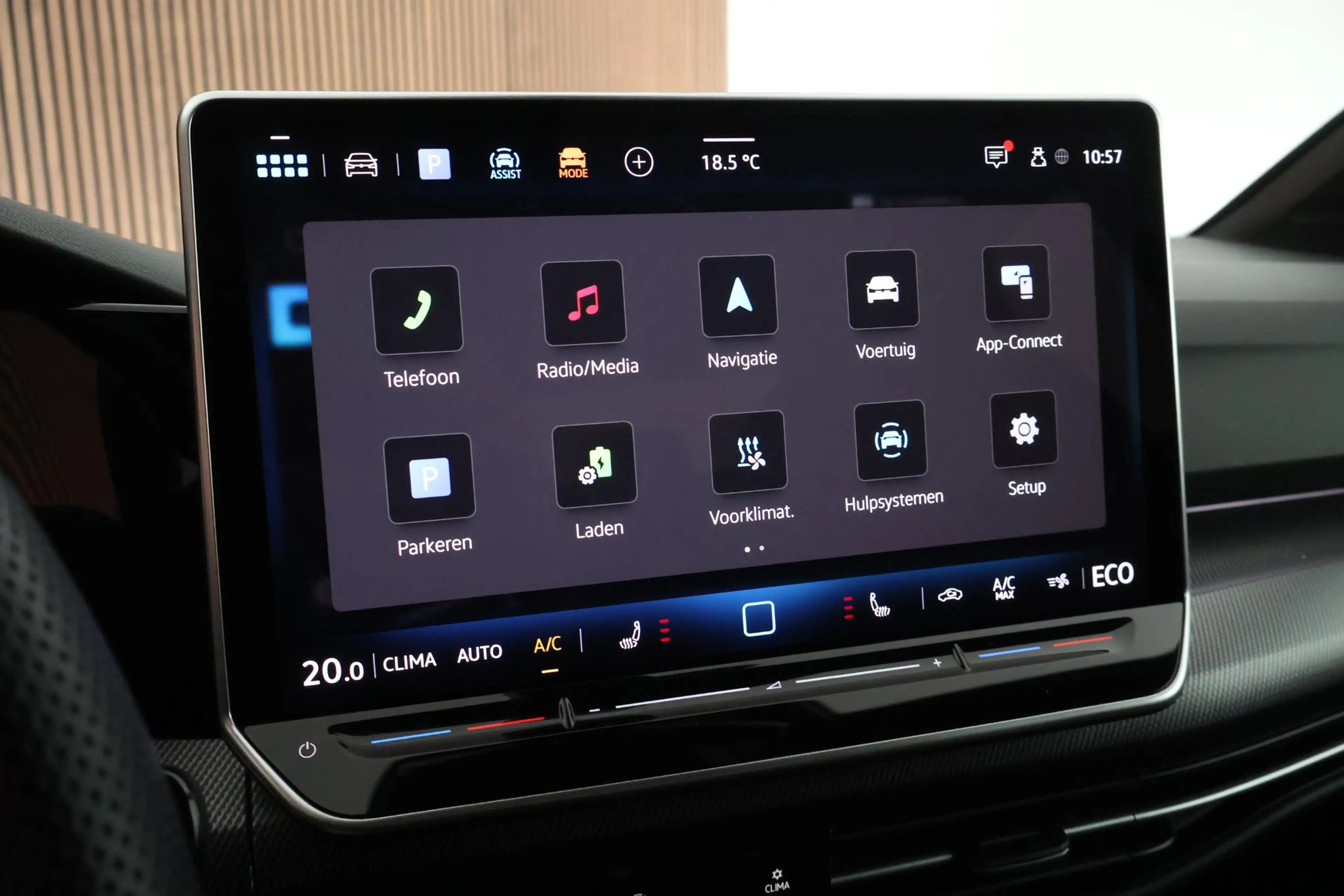 Volkswagen Golf GTE 1.5 eHybrid 272pk Black Style DCC Trekhaak Camera — photo 22