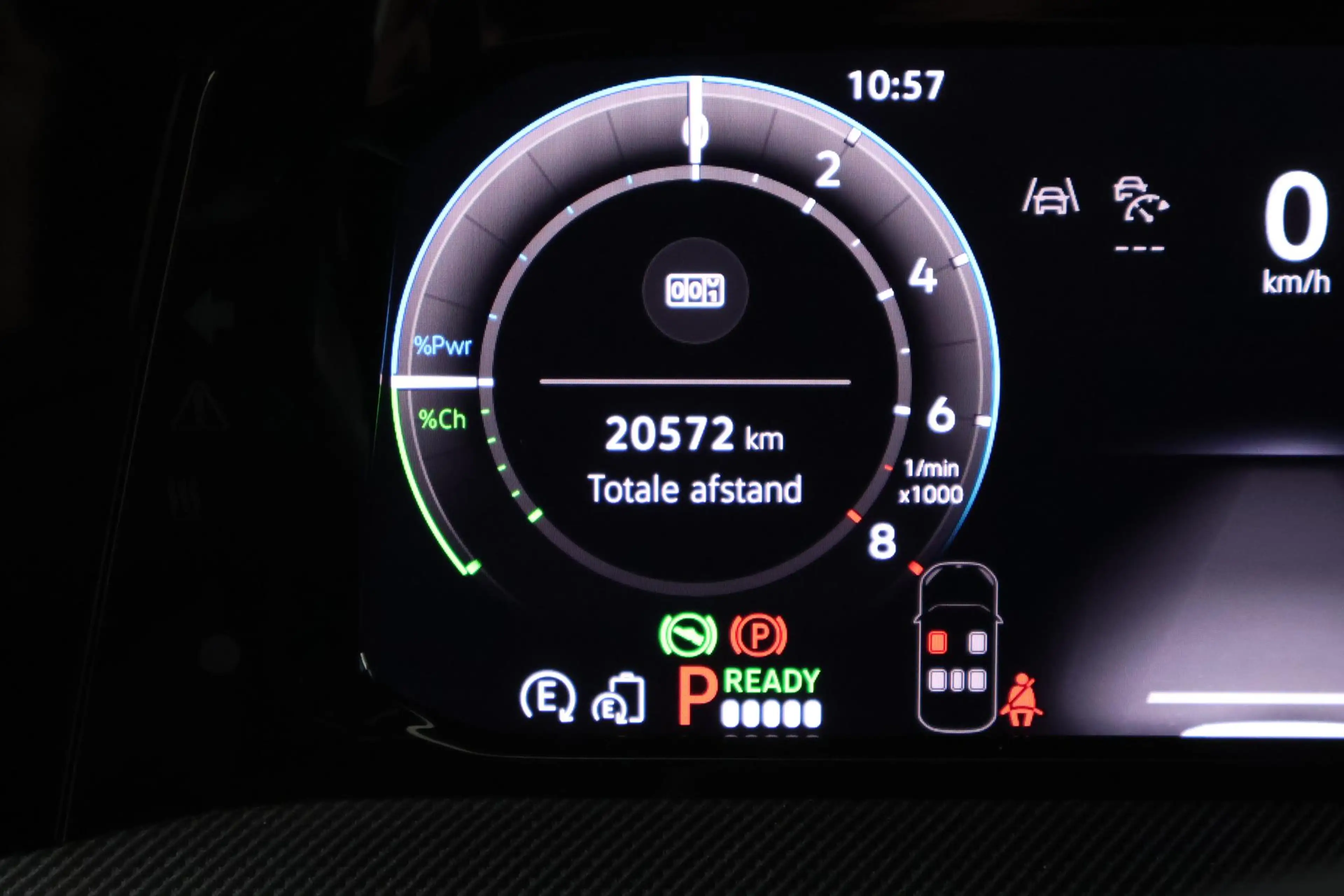 Volkswagen Golf GTE 1.5 eHybrid 272pk Black Style DCC Trekhaak Camera — photo 43