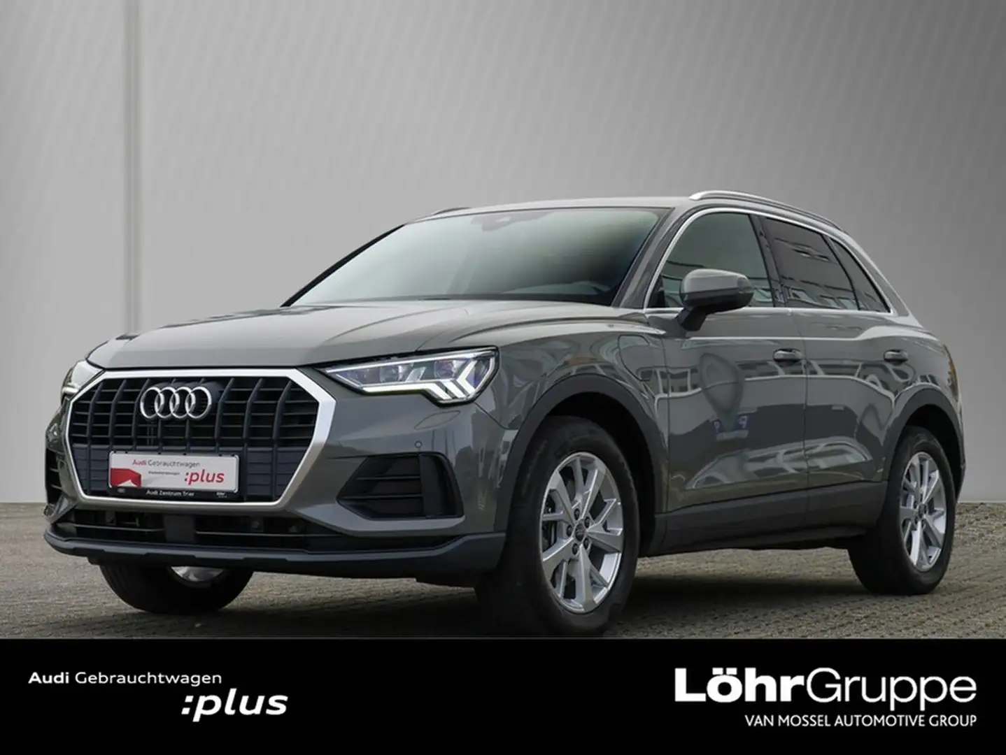 Audi Q3 45 TFSIe S-tronic Grau - 1