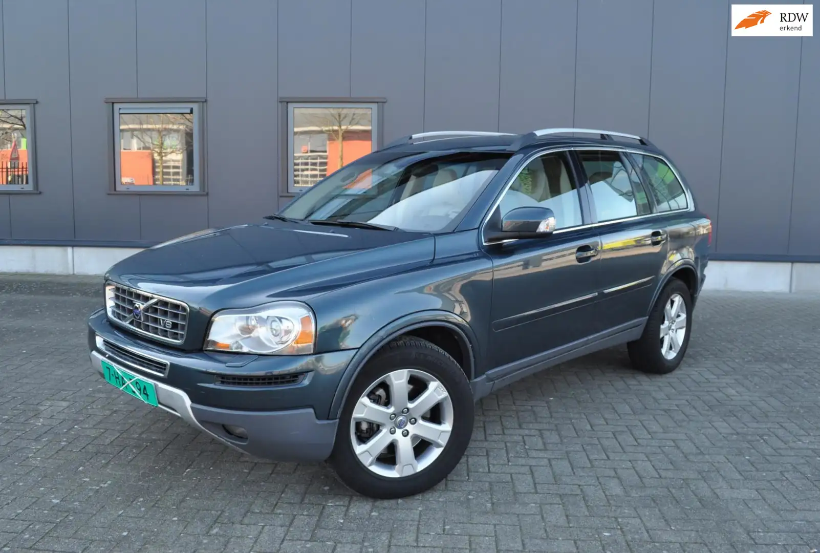 Volvo XC90 4.4 V8 Summum, facelift, nieuwe koppakkingen! Bleu - 1