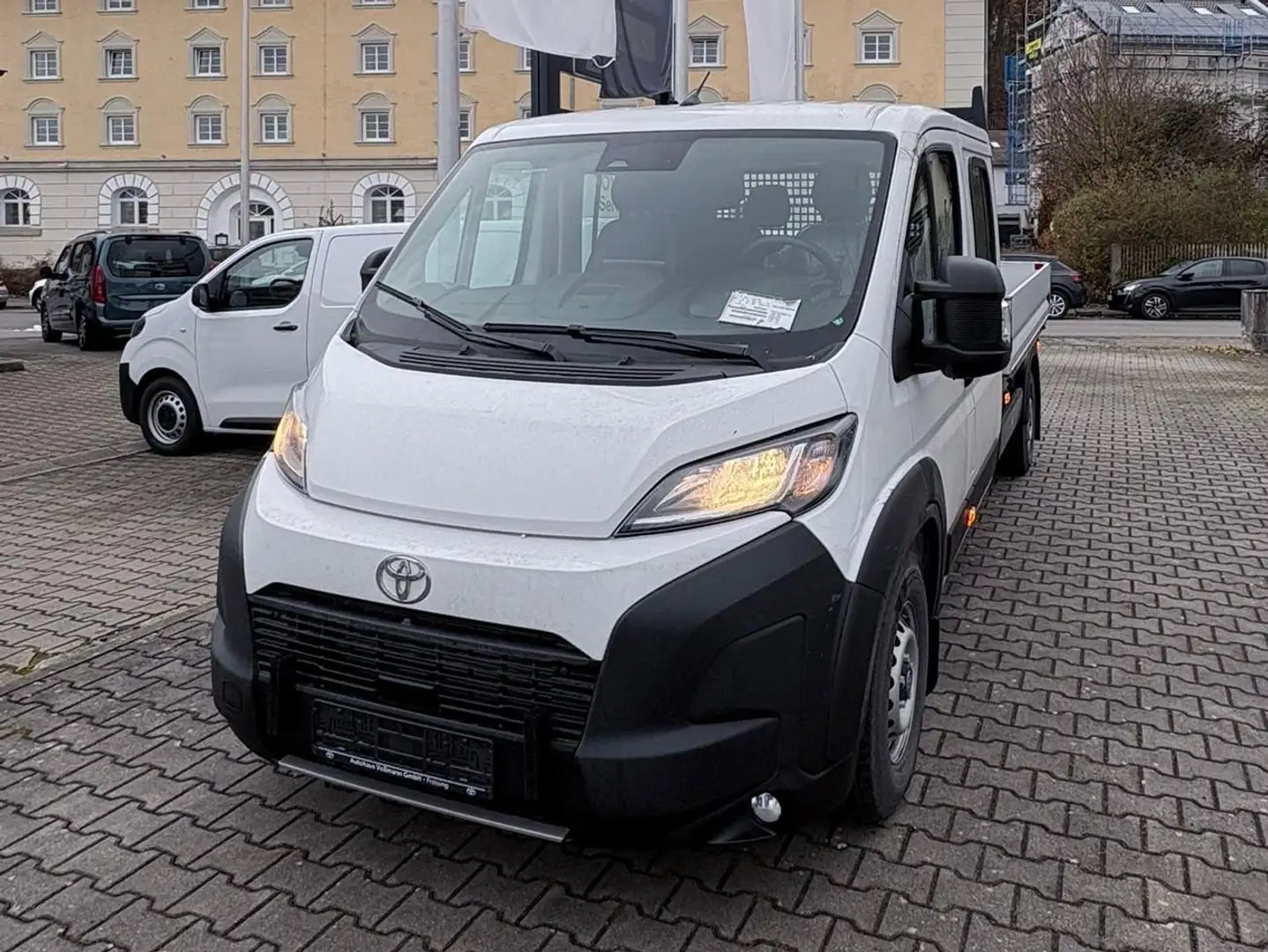 Toyota Proace Max L3 Pritsche Doka Work 35H Wit - 2