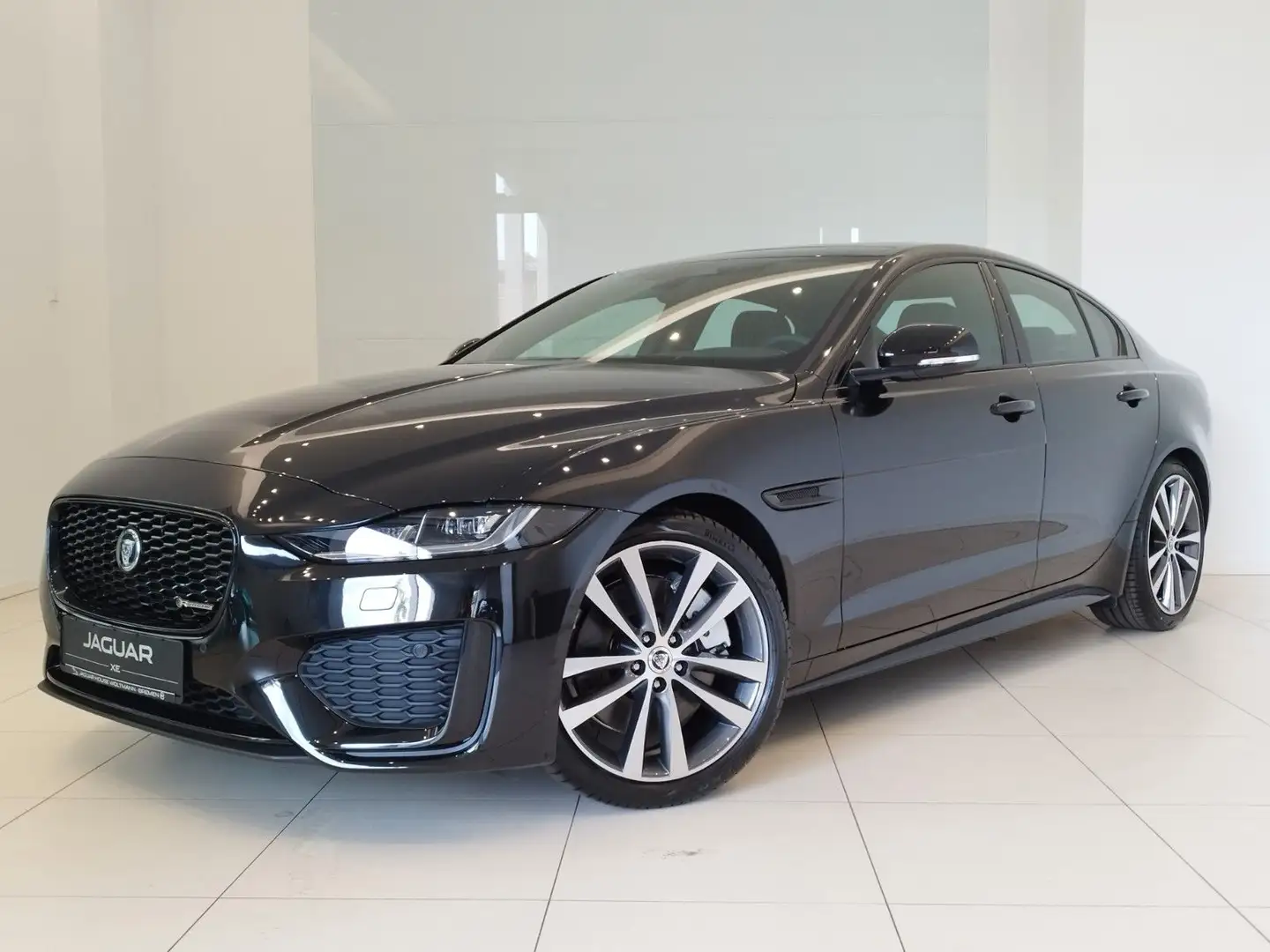 Jaguar XE P250 R-Dynamic HSE Panoramadach Nero - 1