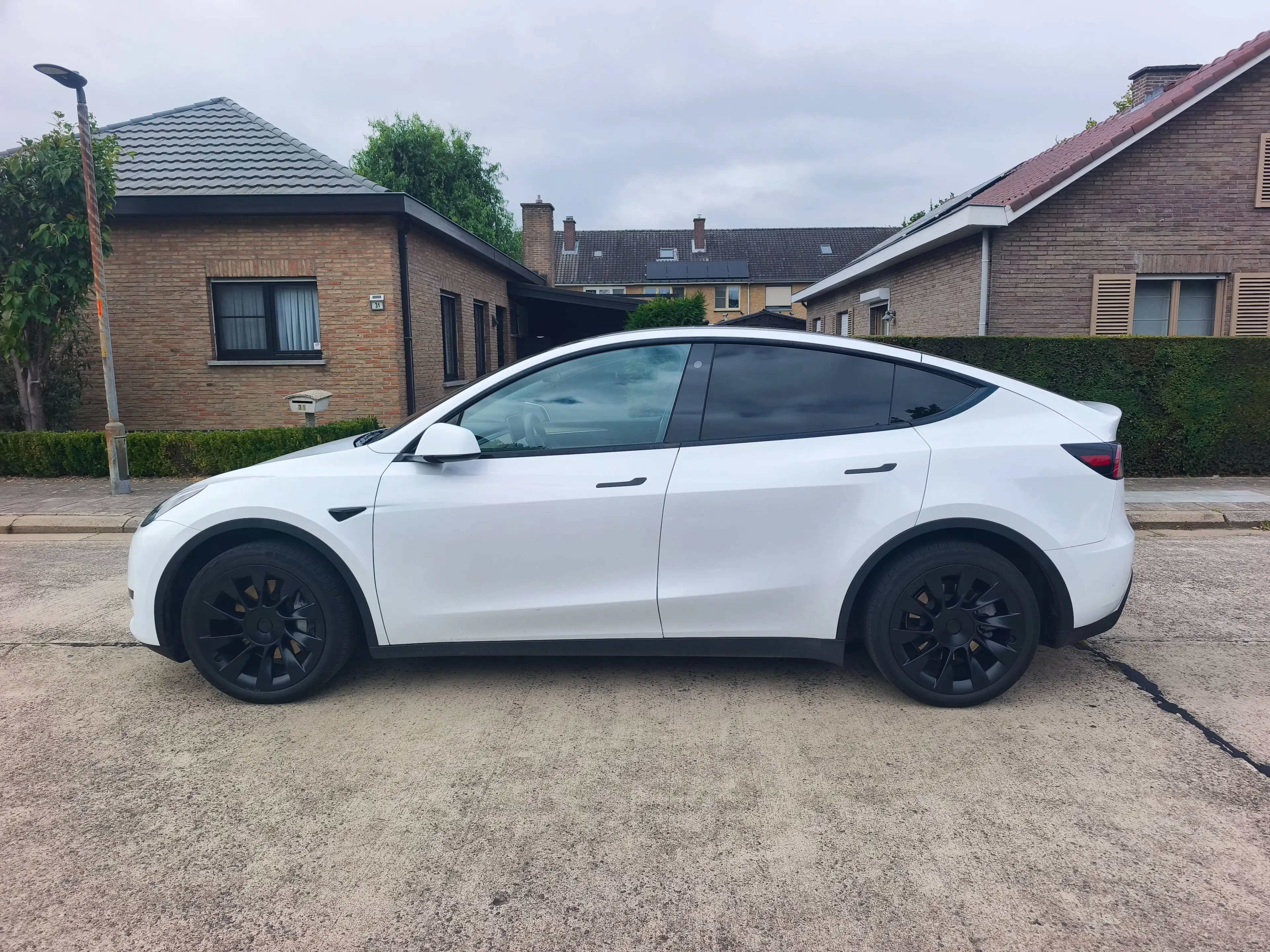 Tesla Model Y Model Y RWD 2023 I Autopilot l AMD Ryzen l incl btw — photo 9