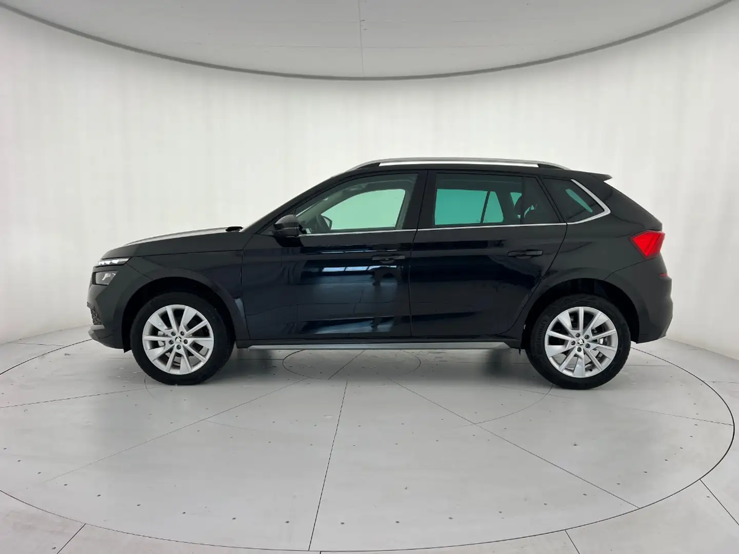 Skoda Kamiq Style 1.0 TSI 81 kW (110 CV) 6 marce - manuale Nero - 2