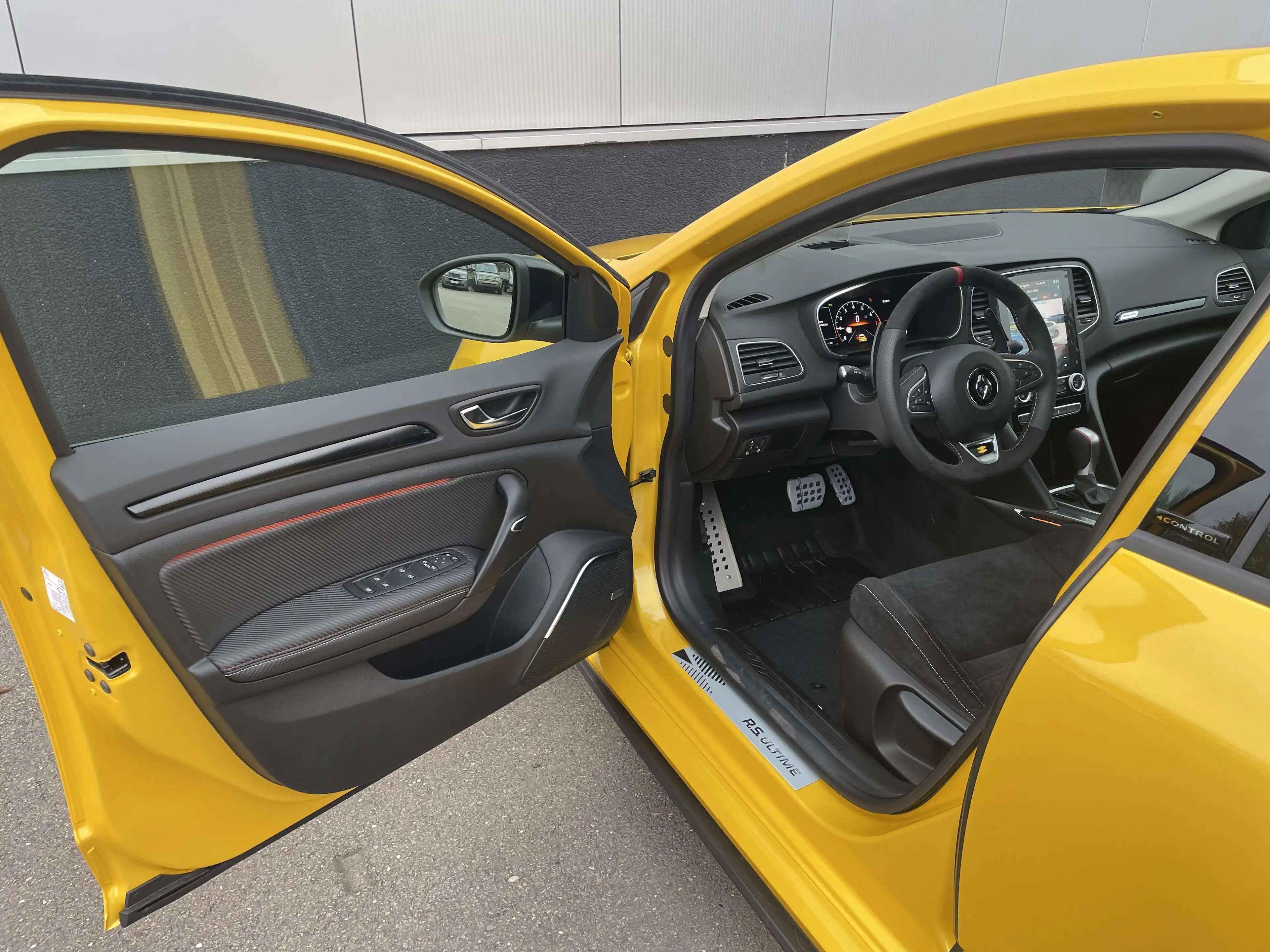 Renault Megane RS ULTIME 1692/1976 — photo 15