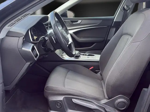 Audi A6 view 13