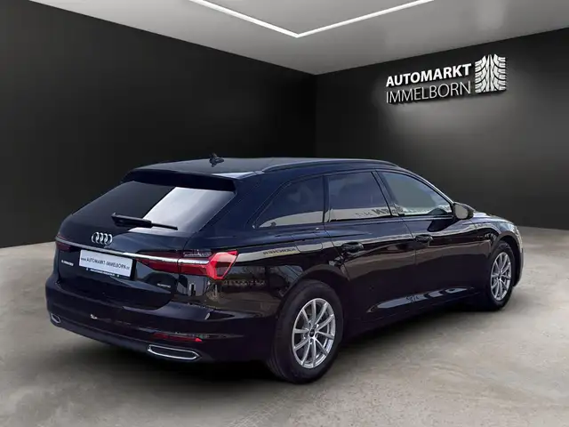 Audi A6 view 6