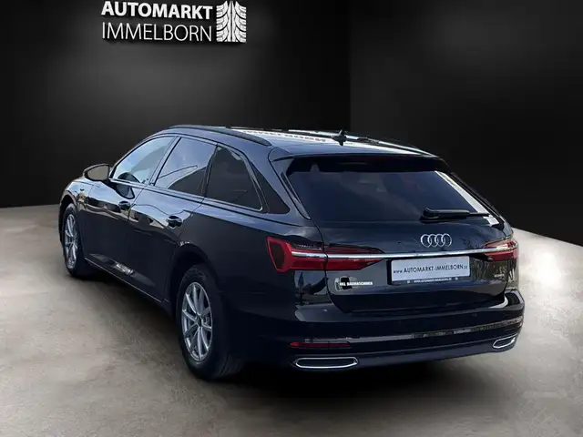 Audi A6 view 10