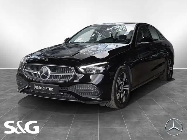Mercedes-Benz C-Class view 14