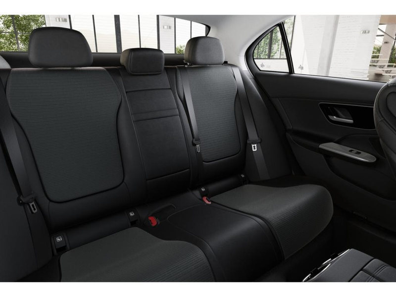 Mercedes-Benz C 180 — photo 11
