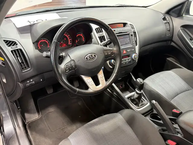 Kia Ceed view 7