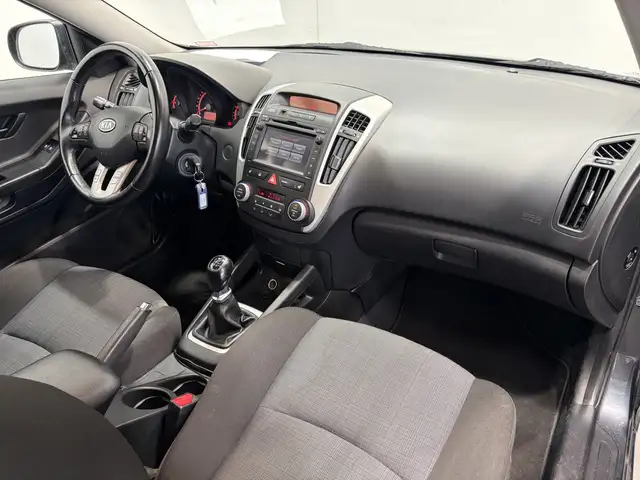 Kia Ceed view 13