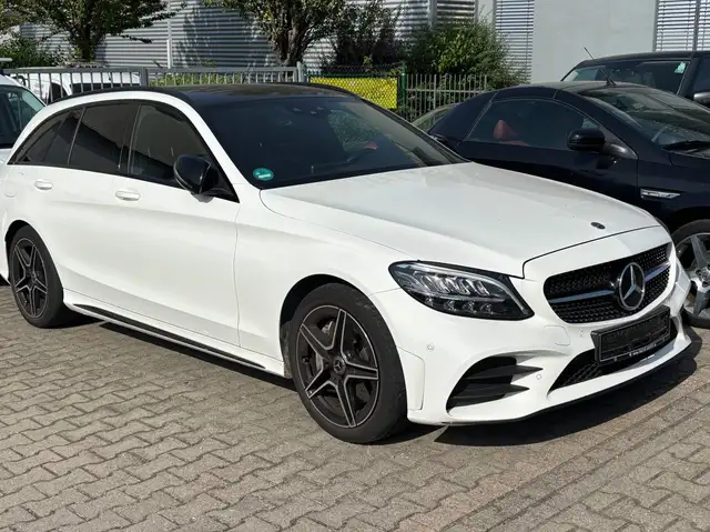 Mercedes-Benz C 300 C 300 T/Hybrid/NightPkt/SportPkt/Navi/AMG Pkt/LED