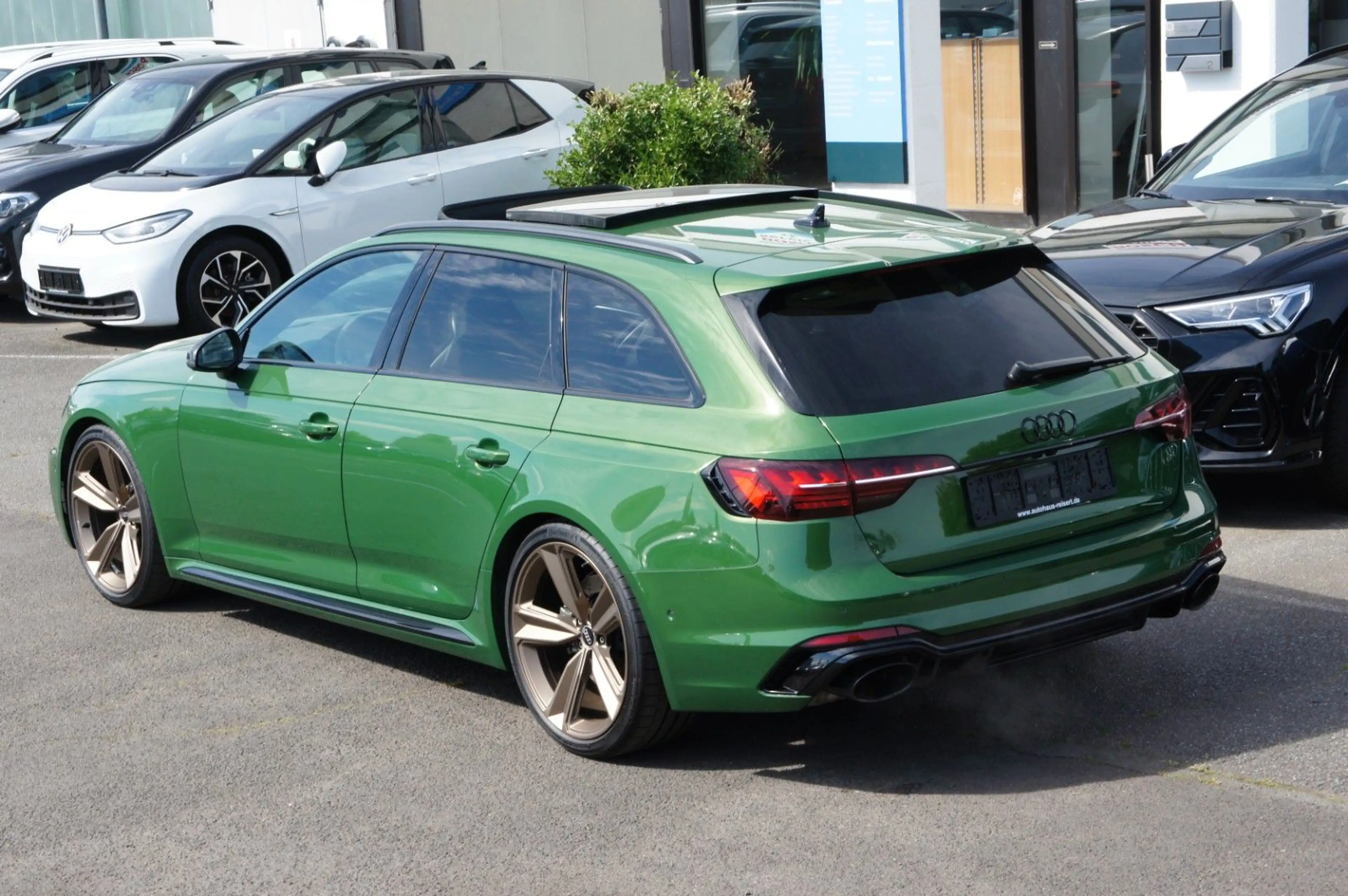 Audi RS4 Avant*FULL-OPTIONS*KERAMIK*NP128t€* — photo 4