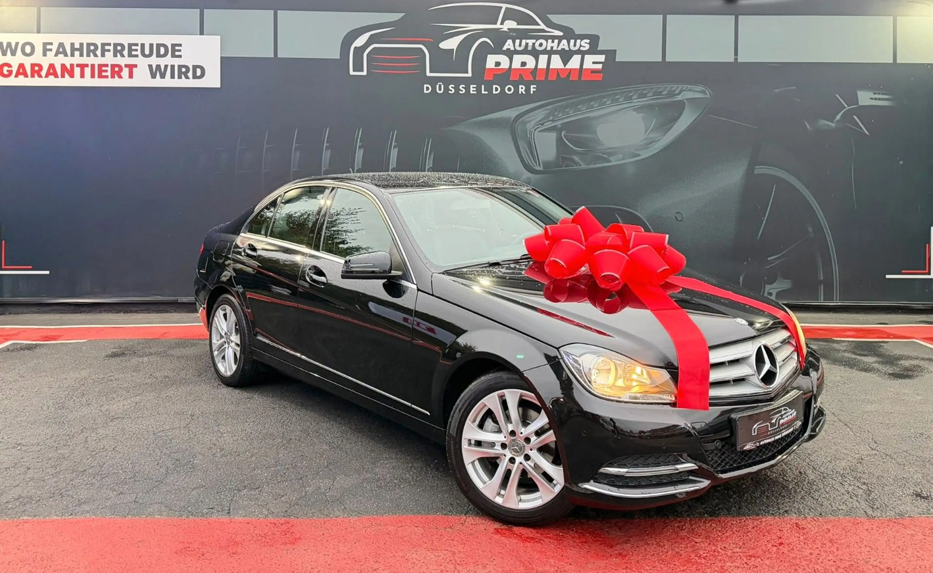 Mercedes-Benz C 180 Limousine*Avantgarde*Tempomat*SZH*PDC*
