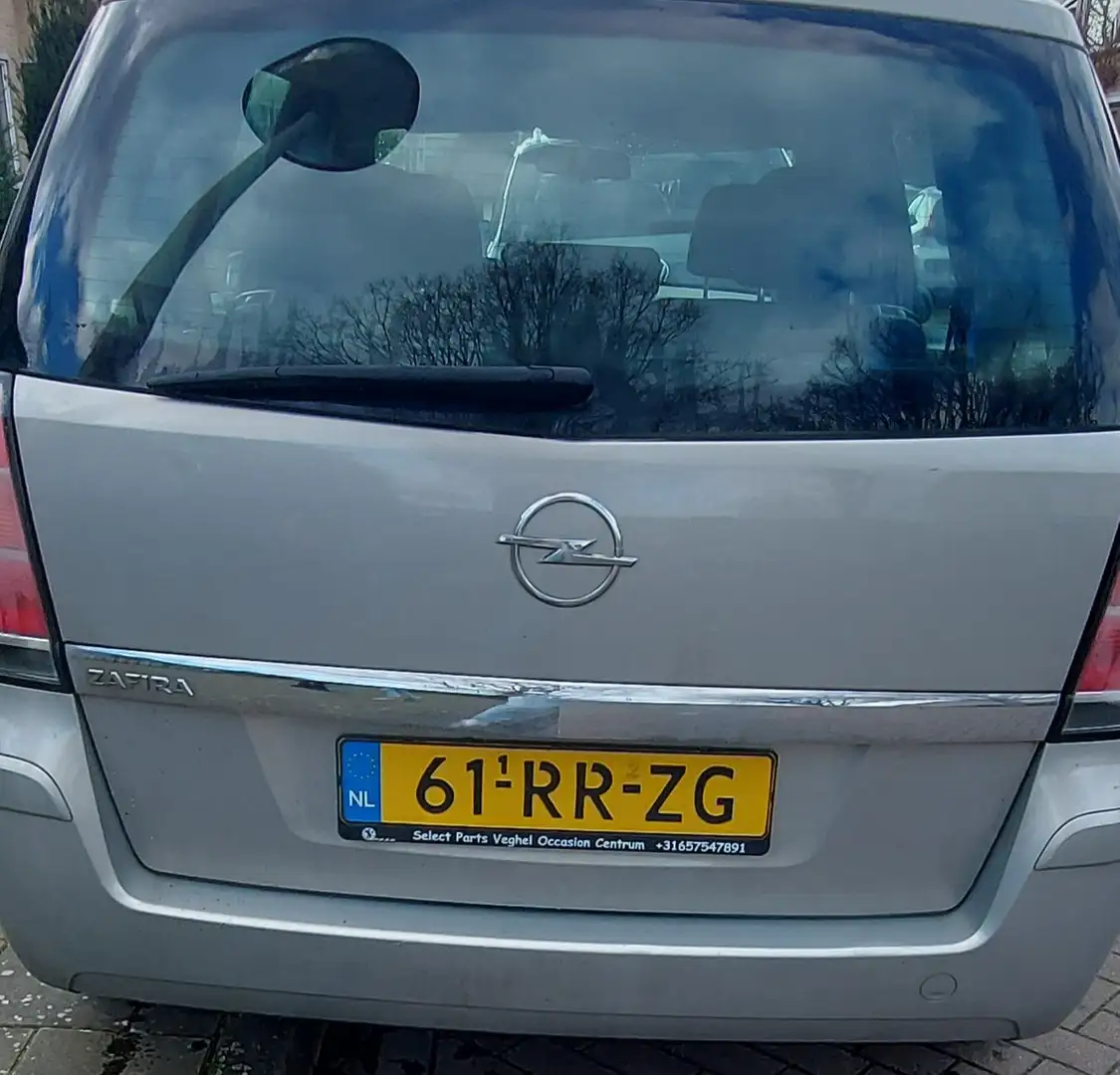 Opel Zafira 1.6 Enjoy Zilver - 2