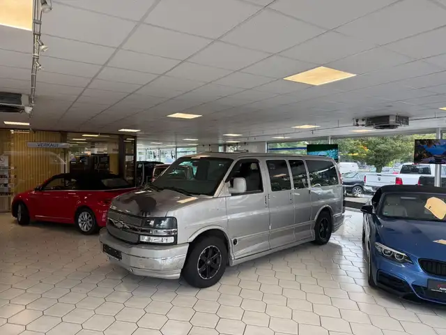 Chevrolet Express 5,3  AWD Explorer Limited SE LowTop