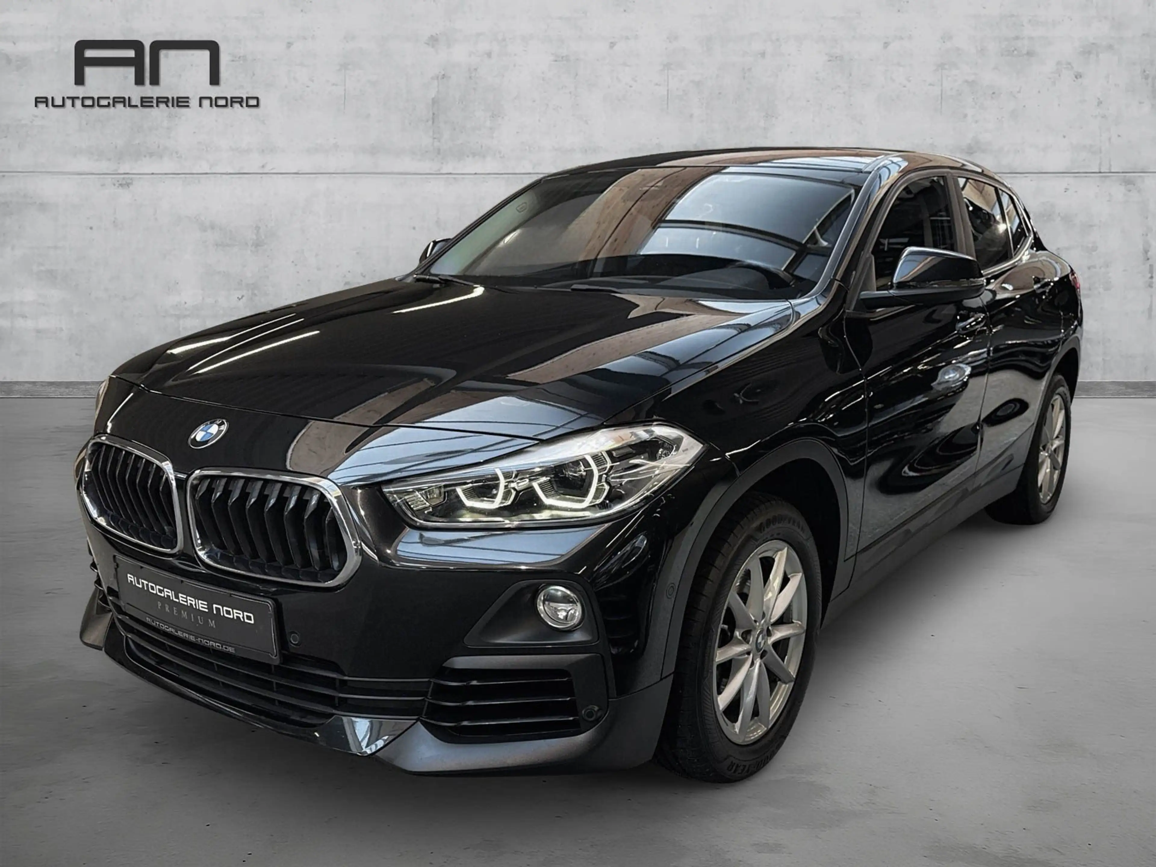 BMW X2 sDrive20i Advantage Kamera+PDC+Navi+Sitzheiz — photo 2