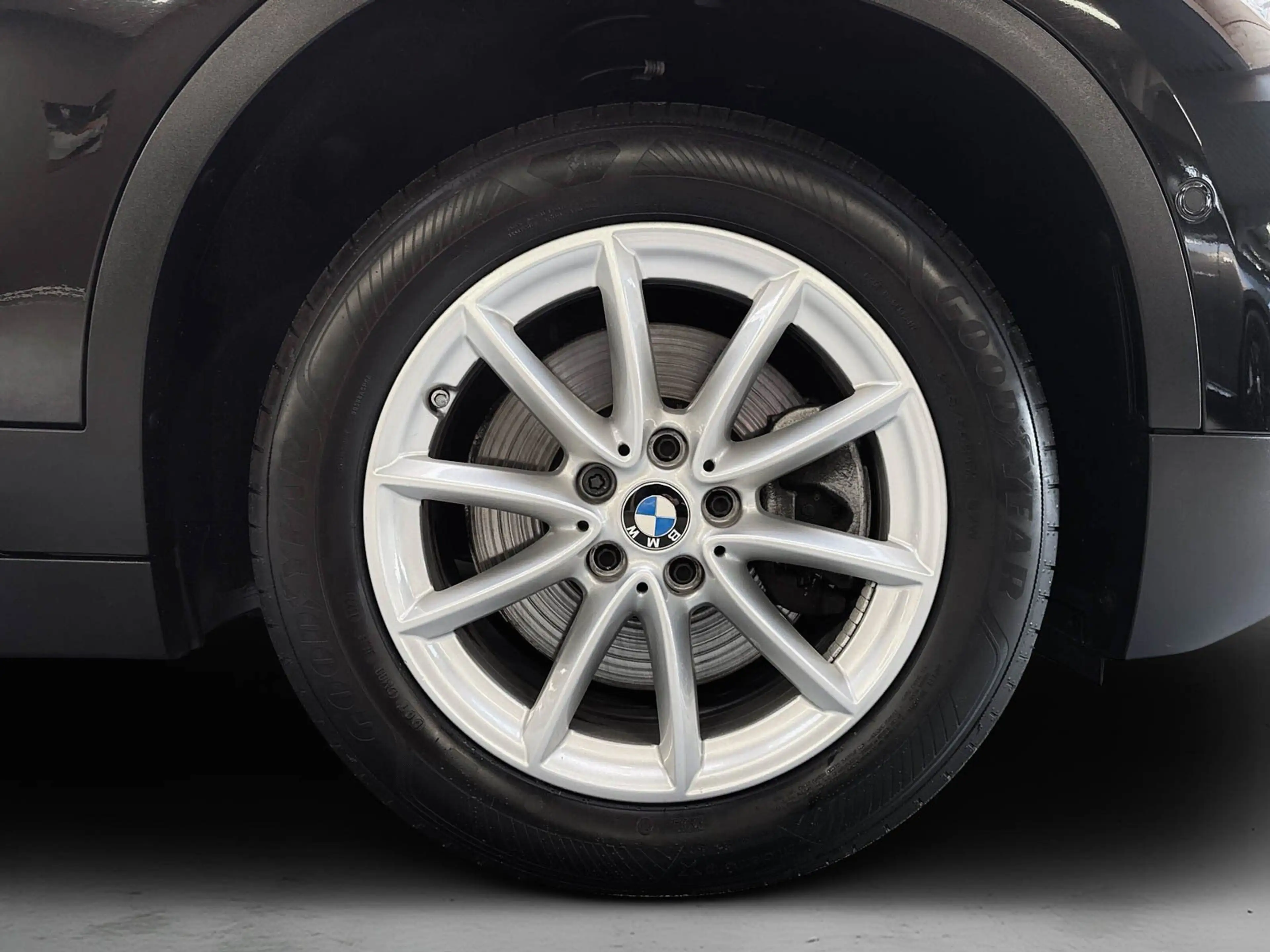BMW X2 sDrive20i Advantage Kamera+PDC+Navi+Sitzheiz — photo 10