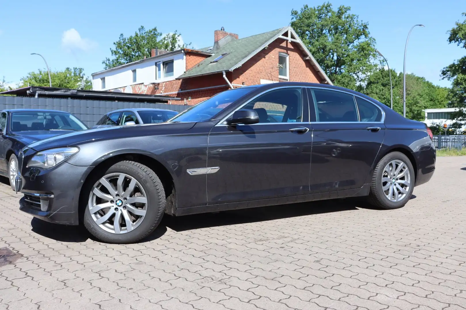 BMW 750 d xDrive TOP ZUSTAND! Gris - 2