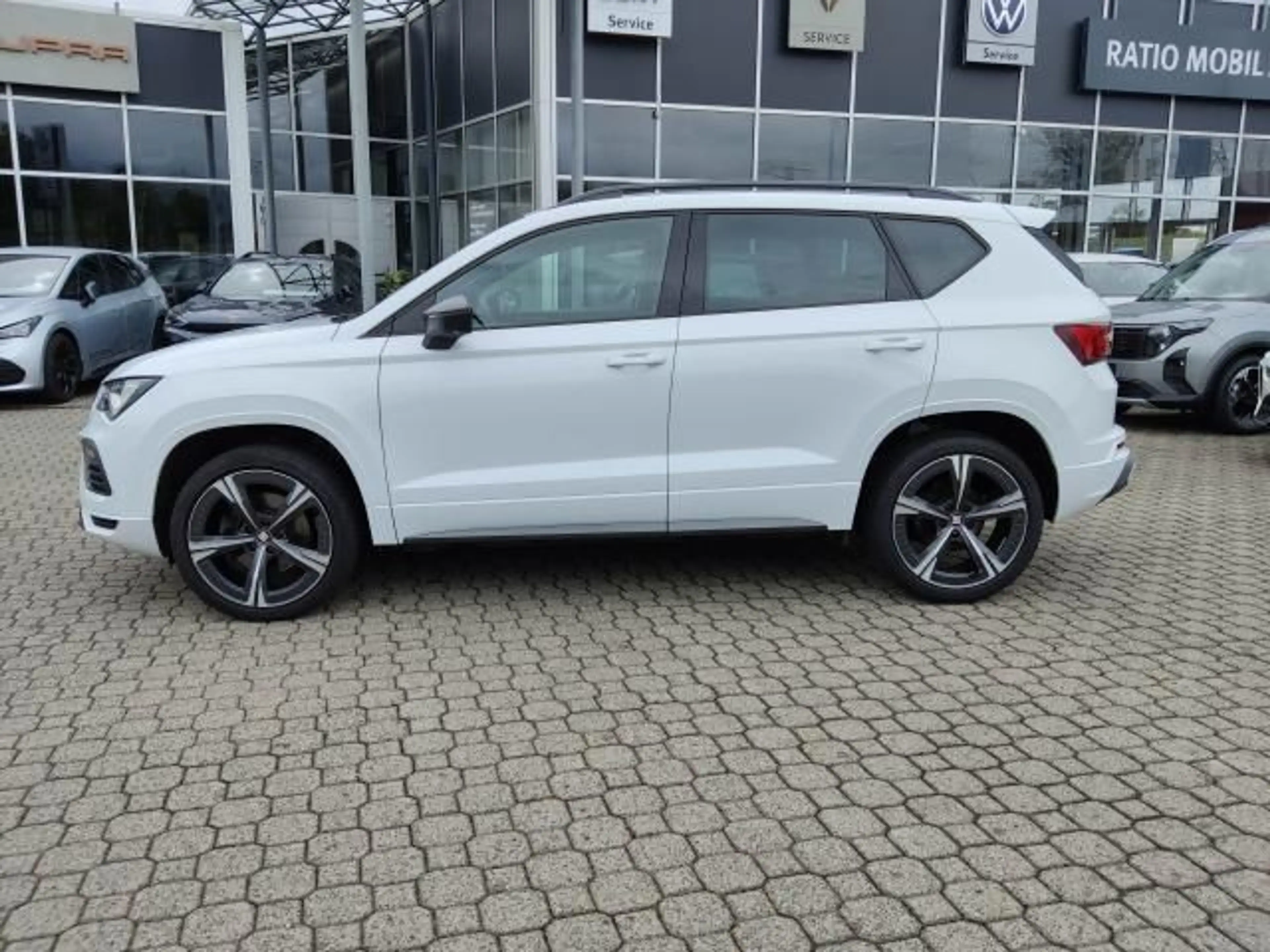 SEAT Ateca ATECA FR 1.5 TSI SITZH. FULL-LINK KAMERA DAB+ — photo 2