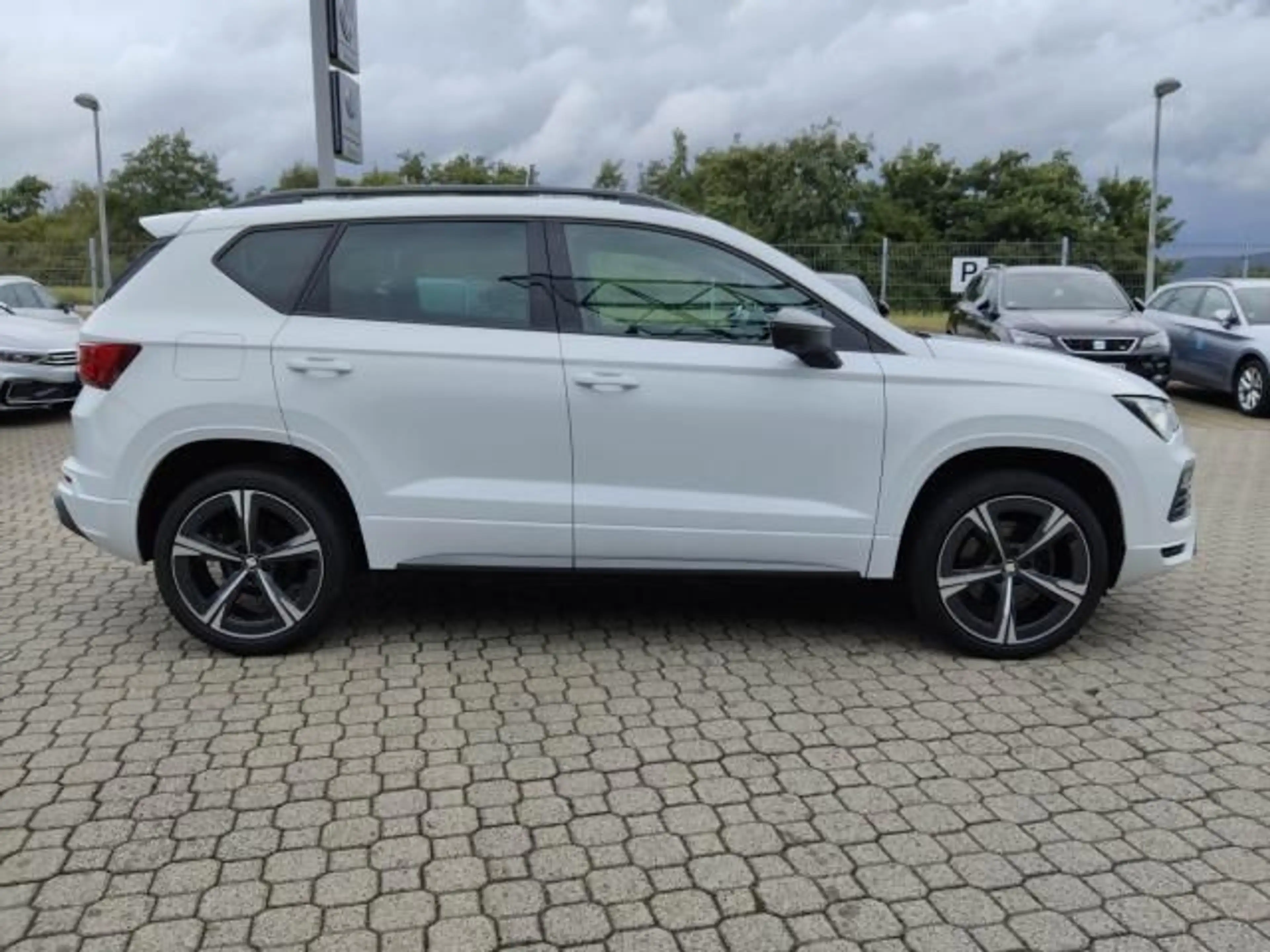 SEAT Ateca ATECA FR 1.5 TSI SITZH. FULL-LINK KAMERA DAB+ — photo 8