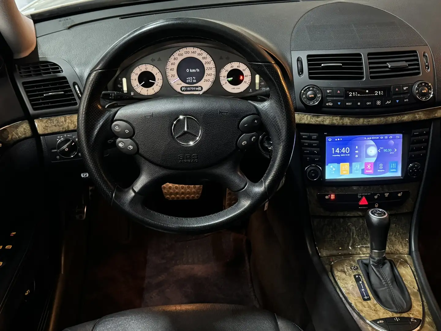 Mercedes-Benz E 550 Estate E AMG Avantgarde|Pano|Leder|Harman Kardon|M Weiß - 2